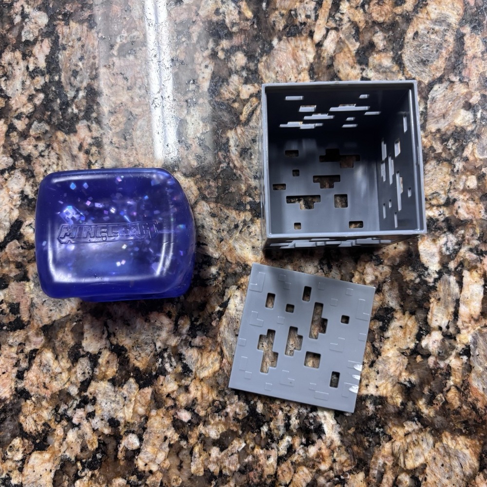 MINECRAFT JELLY CUBES Purple Viral Squishy Nee Doh Ish Type Fidget